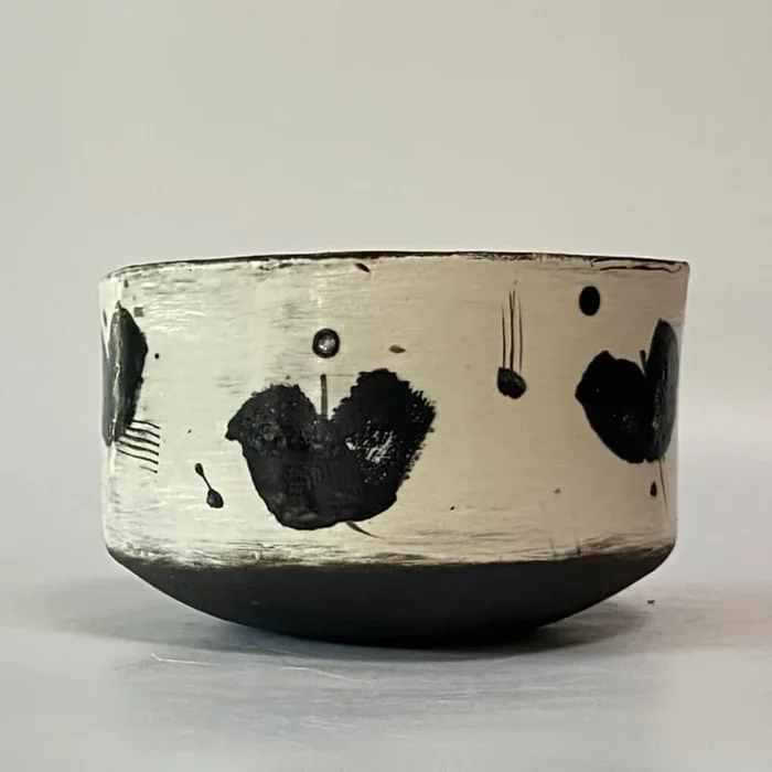 Hand Painted Black Clay Bowl – Dinnerware