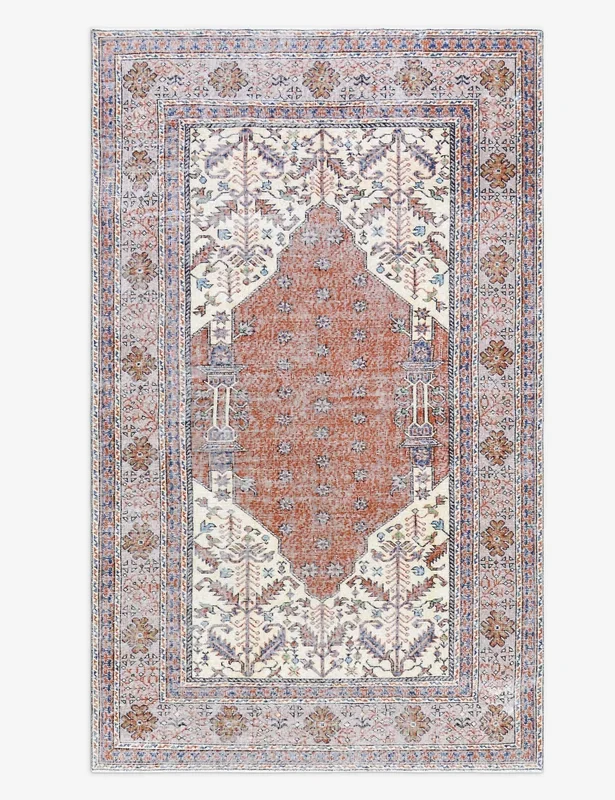 Vintage Turkish Hand-Knotted Wool Rug No. 512, 5′ x 8′