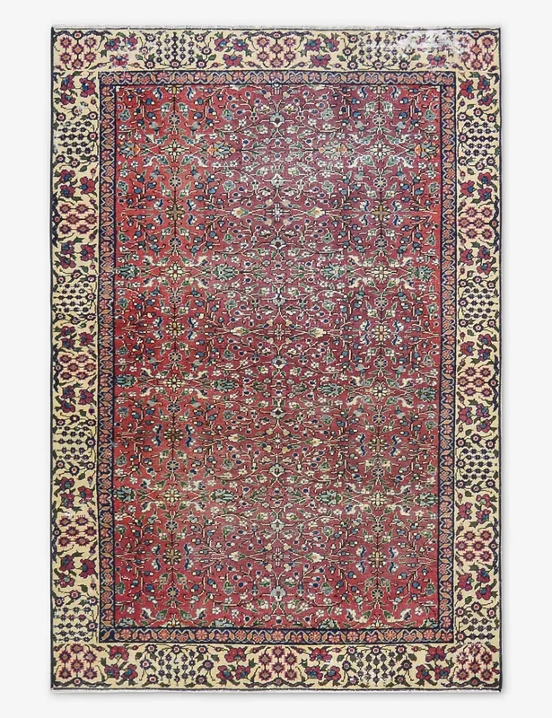 Vintage Turkish Hand-Knotted Wool Rug No. 526, 3′ 7″ X 5′